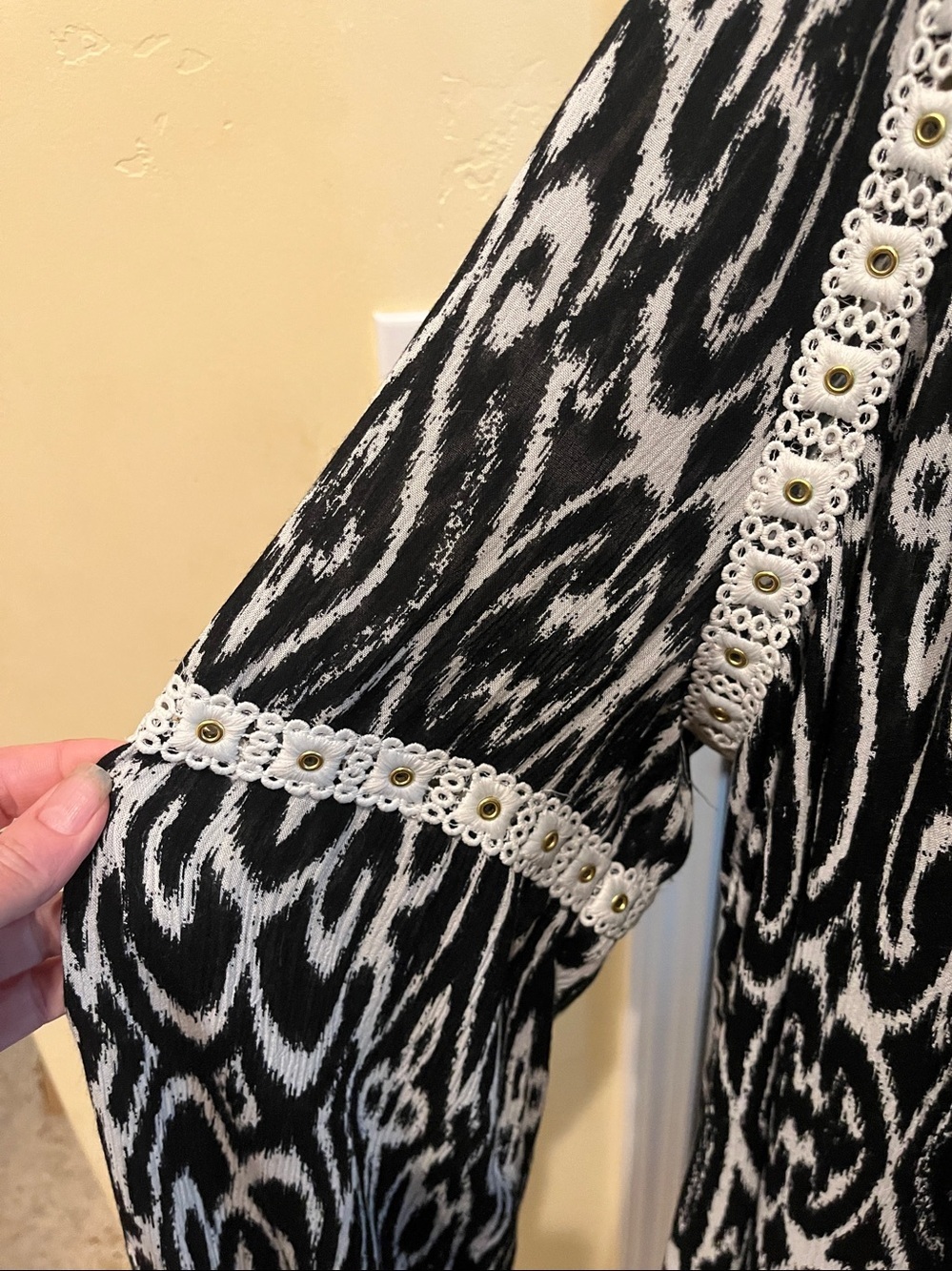 I.N.C. Black and White Printed Top with Crochet/Grommet Trim - Picture 5 of 7